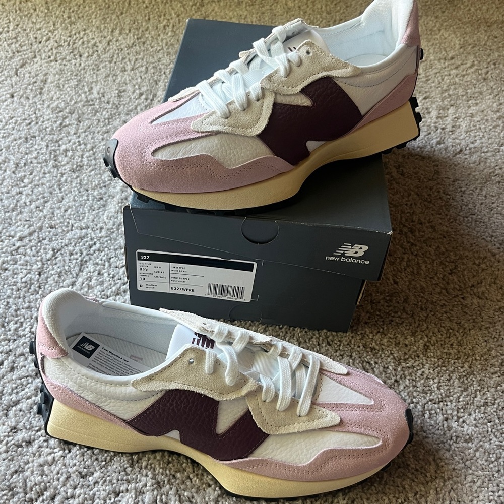 NEW New Balance Women's Pink and White Sneakers